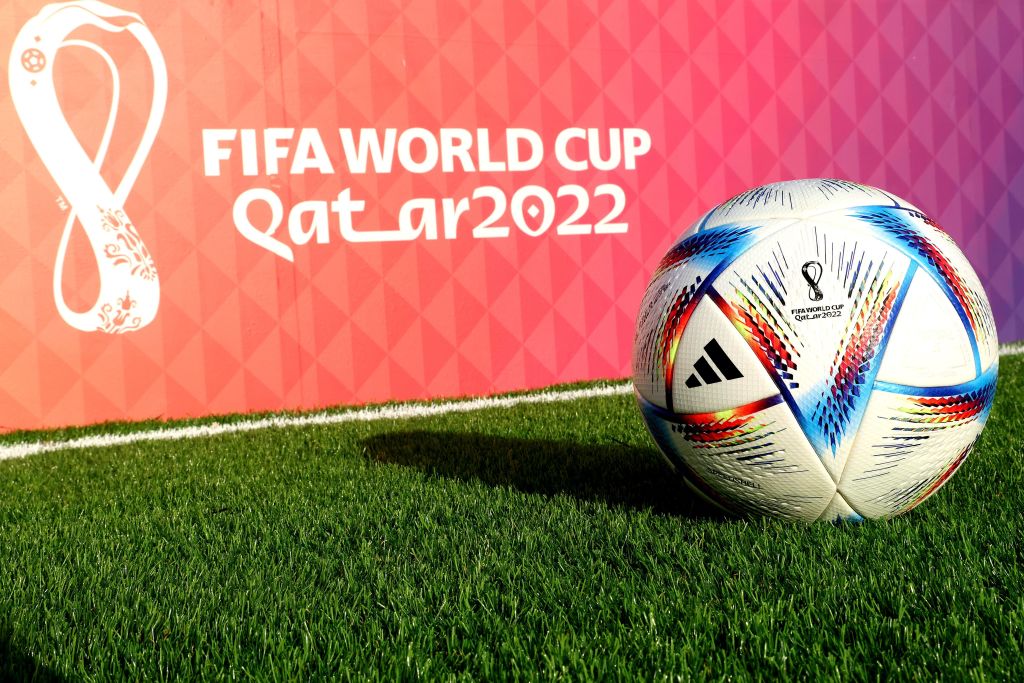 كرة كأس العالم قطر 2022 الرسمية "الرحلة" winwin ون ون