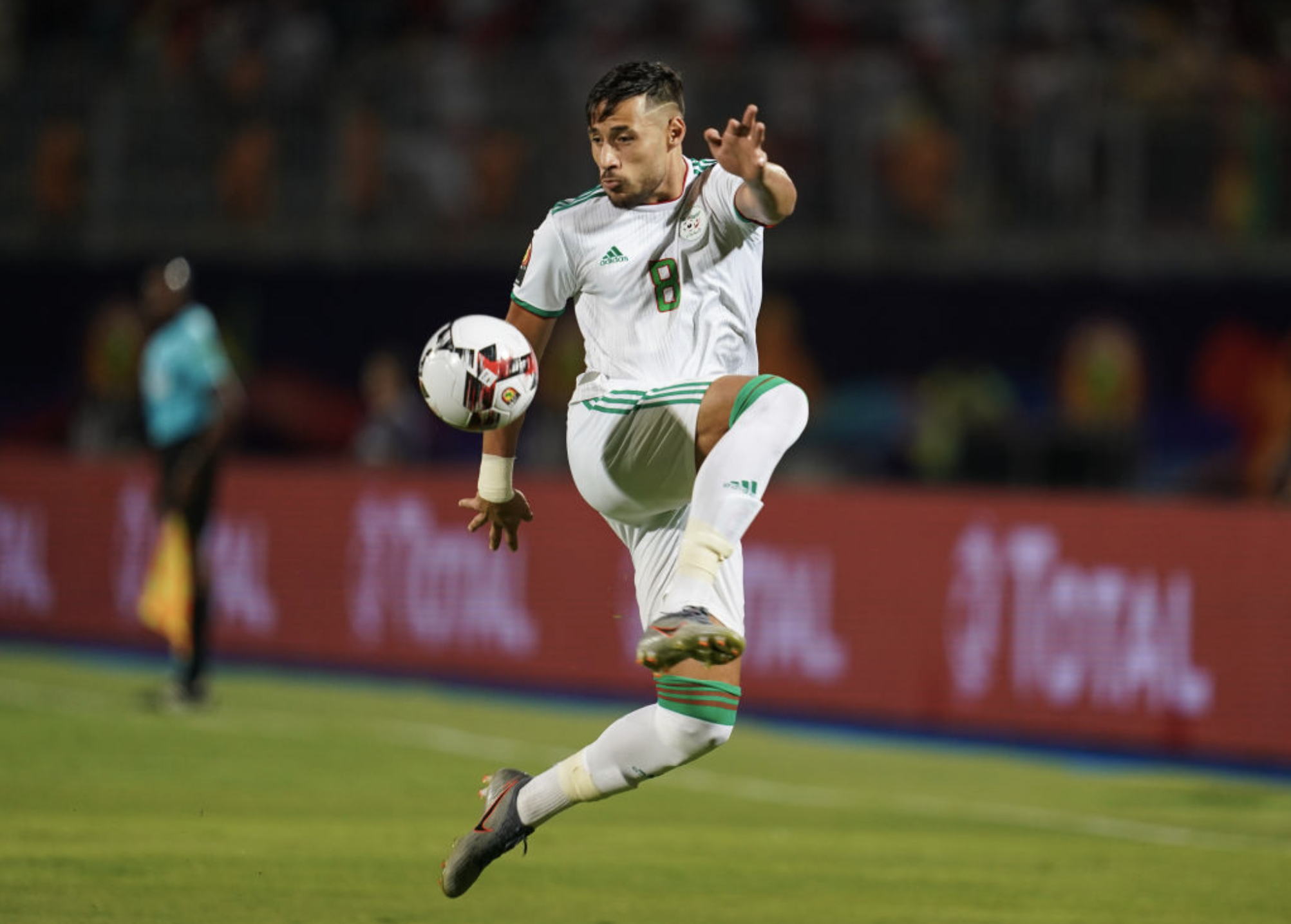 يوسف بلايلي من مشاركته مع الجزائر في كأس أمم إفريقيا 2029 (CAN)