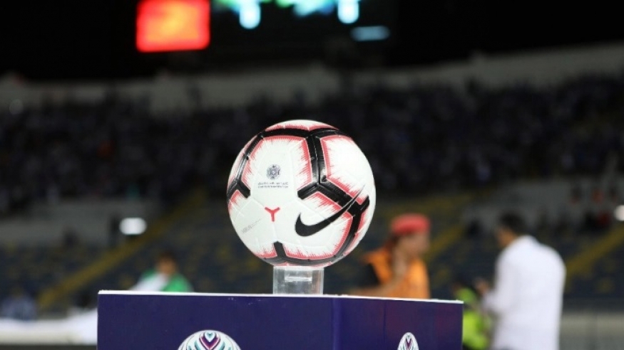 أرشيفية- الكرة الرسمية في إحدى النسخ السابقة من البطولة العربية للأندية ون ون winwin