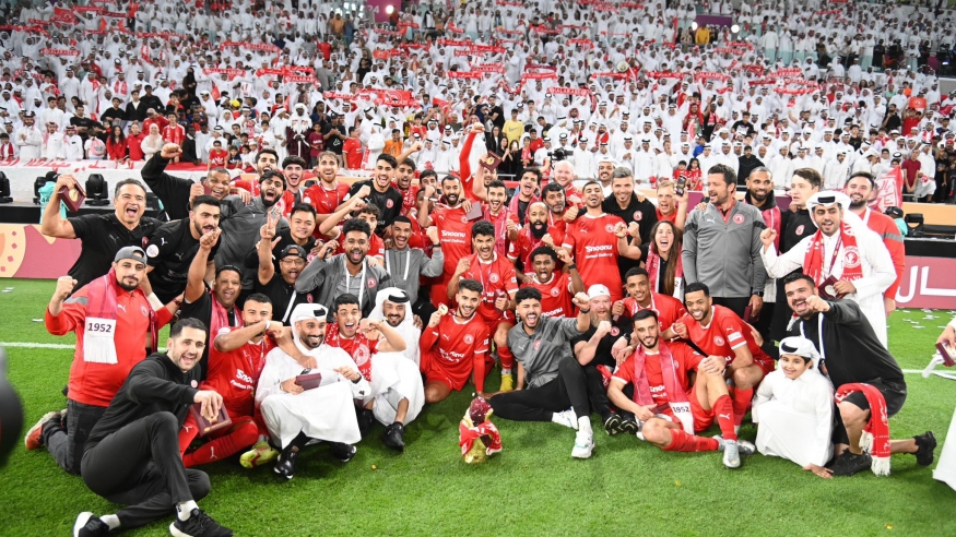 نجوم العربي يحتفلون بحصد لقب كأس أمير قطر (Twitter/alarabi_club) ون ون winwin