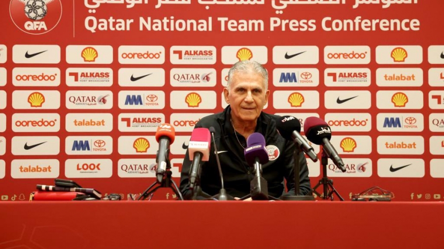 البرتغالي كارلوس كيروش مدرب منتخب قطر من المؤتمر الصحفي (Twitter/@QFA)