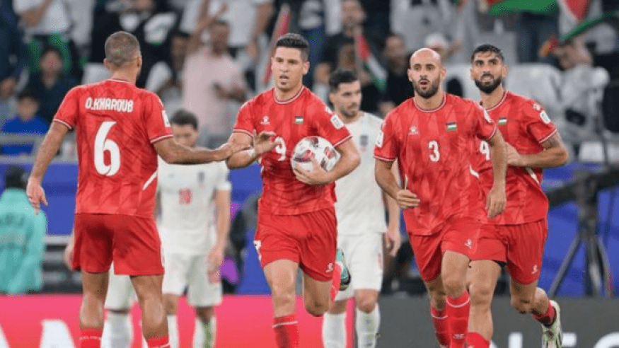 جانب من مباراة فلسطين وإيران ضمن منافسات كأس أمم آسيا 2023 (X / afcasiancup_ar)