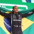 السائق البريطاني لويس هاميلتون Hamilton جائزة البرازيل الكبرى فورمولا 1 ون ون winwin