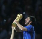 الإيطالي جينارو غاتوزو Gennaro Gattuso تتويج منتخب إيطاليا كأس العالم ألمانيا 2006 ون ون winwin