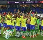 لاعبو البرازيل يحتفلون بالفوز على سويسرا في كأس العالم 2022 ون ون winwin