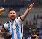 الأرجنتيني ليونيل ميسي يحتفل بحصد لقب مونديال قطر 2022 (Getty) ون ون winwin