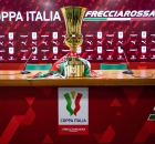 مجسم كأس إيطاليا في انتظار الفائز من المباراة النهائية بين إنتر وفيورنتينا (Getty) ون ون winwin