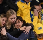 إلغاء مباراة السويد وبلجيكا بعد مقتل اثنين من المشجعين السويديين (X- Standard Sport)