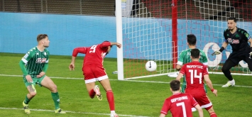 كوكا يُسجل مع أولمبياكوس في مباراة التتويج ببطولة الدوري اليوناني (olympiacosfc / Twitter)
