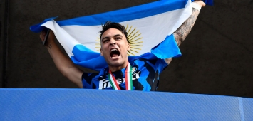 الدولي الأرجنتيني لاوتارو مارتينيز مهاجم فريق إنتر ميلان