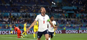 الإنجليزي هاري كين Kane أوكرانيا إنجلترا نهائيات كأس الأمم الأوروبية يورو 2020 EURO ون ون winwin