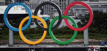 إزالة مجسم الحلقات الأولمبية بعد نهاية ألعاب طوكيو 2020