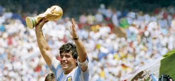 الأرجنتيني دييغو أرماندو مارادونا Maradona منتخب الأرجنتين كأس العالم المكسيك 1986 ون ون winwin