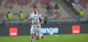 يوسف عطال مدافع منتخب الجزائر