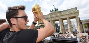 الألماني مسعود أوزيل Mesut Ozil منتخب ألمانيا كأس العالم 2014 (Getty) ون ون winwin