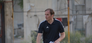 المدرب الصربي سينشيا دوبراسينوفيتش ون ون winwin (winwin)
