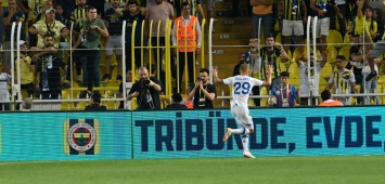 لاعب دينامو كييف الأوكراني فيتالي بويالسكي خلال فنربخشة التركي (Getty) ون ون winwin