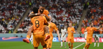 هولندا تفوز على قطر وتبلغ الدور الثاني لكأس العالم 2022 (Getty) ون ون winwin
