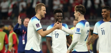 لاعبو إنجلترا يحتفلون بالفوز على إيران 6-2 بكأس العالم 2022 (Getty)