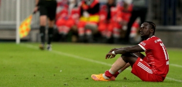 السنغالي ساديو ماني لاعب نادي بايرن ميونيخ لحظة الإصابة (Getty)