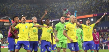 احتفال نجوم البرازيل بالانتصار خلال بطولة قطر 2022 لكأس العالم لكرة القدم من 16 مباراة كرة قدم بين البرازيل وكوريا الجنوبية في ملعب 974 بالدوحة
