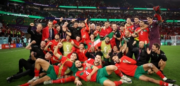 المنتخب المغربي يحتفل بالفوز على اسبانيا (Getty) ون ون winwin