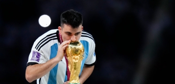 الأرجنتيني ماركوس أكونيا توج مع منتخب بلاده بلقب كأس العالم 2022 (Getty) ون ون winwin