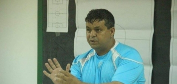 المدرب المغربي السابق إدريس عبيس (winwin)
