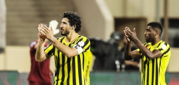 لاعبي فريق الاتحاد السعودي أحمد شراحيلي وأحمد حجازي ( twitter/SPL) ون ون winwin 