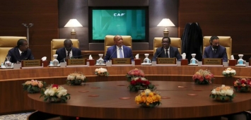 صورة سابقة لاجتماع الاتحاد الافريقي Twitter-@CAF_Media)