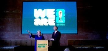 خلال الكشف عن شعار كأس العالم 2025 بمدينة بوسطن (Getty) ون ون winwin