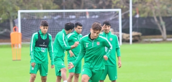 لاعبو شباب العراق يخوضون واحدة من الحصص التدريبية في ملعب استودينيتيس استعداداً لمواجهة أوروغواي (ifa.iq) ون ون winwin