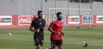 عمرو السولية يخوض تدريبات فردية في رحلة تعافيه من الإصابة الأخيرة (Twitter/AlAhly) ون ون winwin