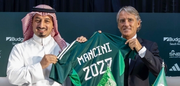 المدرب الإيطالي روبرتو مانشيني منتخب السعودية ون ون winwin