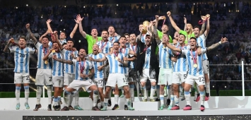 منتخب الأرجنتين المتوّج بكأس العالم 2022 بقطر (Getty) ون ون winwin 