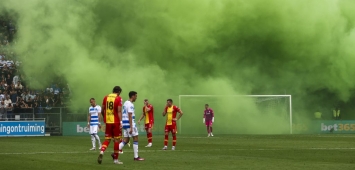 مباراة زفوله وجو أهيد إيغلز في الدوري الهولندي (غيتي)