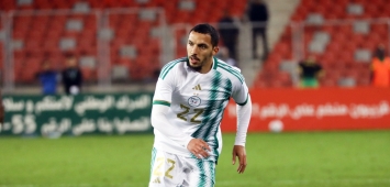 بن ناصر لاعب المنتخب الجزائري
