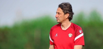 عبد الله أبو زمع مدرب المنتخب الأردني يتطلع لتحقيق انجاز كبير في كأس آسيا تحت 23 عامًا (FaceBook/JordanFootball) ون ون winwin