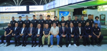 وفد الأولمبي العراقي استعدادًا للمشاركة في بطولة كأس آسيا تحت 23 عامًا (FACEBOOK / IFA)