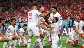 فرحة لاعبي المغرب بالفوز على بلجيكا