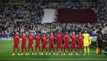 منتخب قطر حظي بدعم جماهيري كبير خلال مباراة الصين (X/qfa)