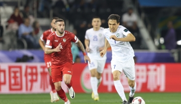 لاعبو سوريا نجحوا في حصد نقطة ثمينة أمام أوزباكستان (winwin)