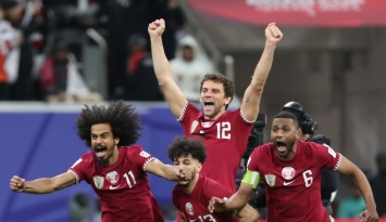 المنتخب القطري يفوز على أوزبسكتان ويبلغ نصف نهائي كأس آسيا