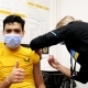 لاعبي الدوري الانجليزي يتلقون اللقاح
