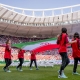 علم إيران خلال مواجهة ويلز بكأس العالم (Getty)
