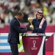 نواف التمياط سفير كأس العالم رفقة النجم البرازيلي السابق كافو يضعان كأس العرب (Getty/غيتي) ون ون winwin