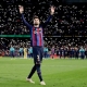 الإسباني جيرارد بيكيه يودع جماهير برشلونة في آخر مباراة بمسيرته الكروية (Getty) ون ون winwin