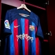 قميص الكلاسيكو الخاص بنادي برشلونة الإسباني (Twitter/FC Barcelona) ون ون winwin