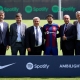 جانب من تقديم الألماني إلكاي غوندوغان لاعباً جديداً في برشلونة الإسباني (Getty) ون ون winwin