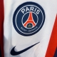 شعار باريس سان جيرمان على قميص النادي (Getty) ون ون winwin